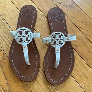TORY BURCH White Mini Miller Flat Thong